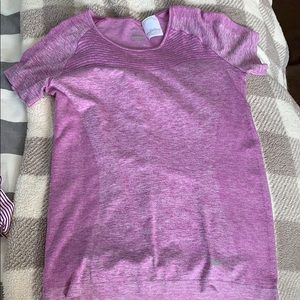 Did fit purple Nike shirt